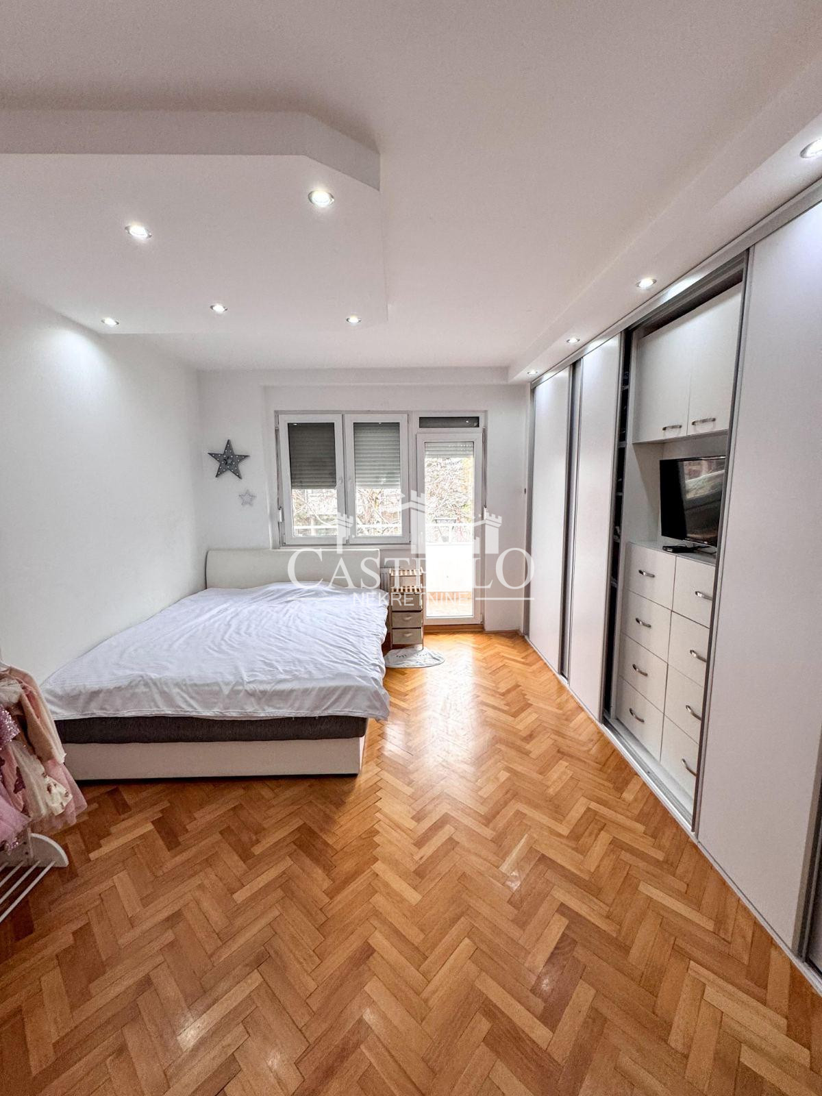 1-289-Na-prodaju-trosoban-stan-u-Plandištu-08