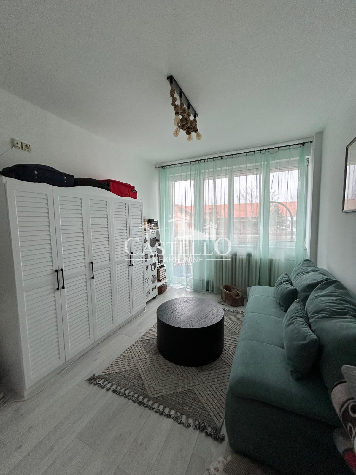 1-362-Na-prodaju-dvosoban-stan-na-Vojničkom-trgu-10