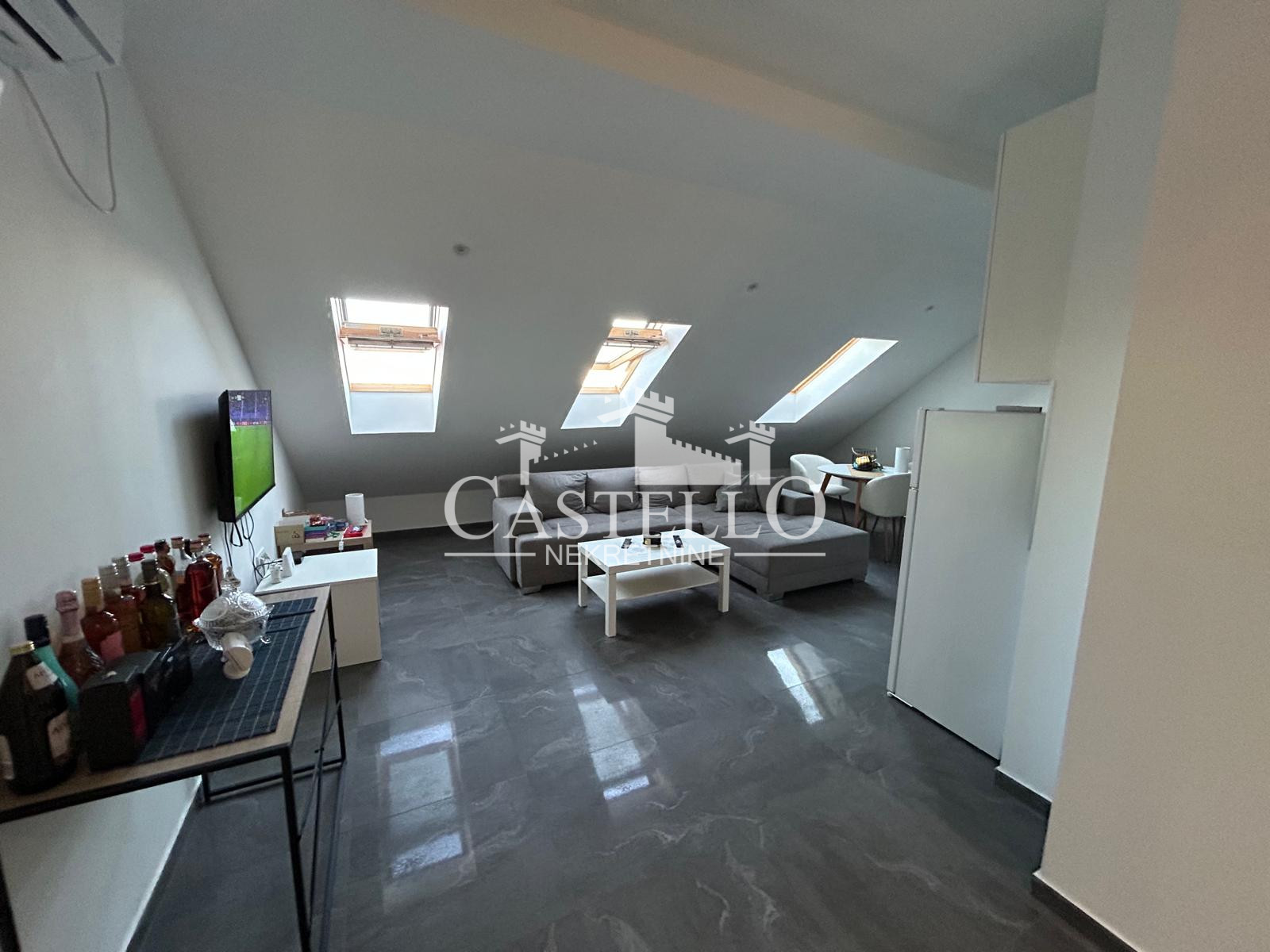 1-363-Na-prodaju-trosoban-stan-u-blizini-centra-Vršca-07