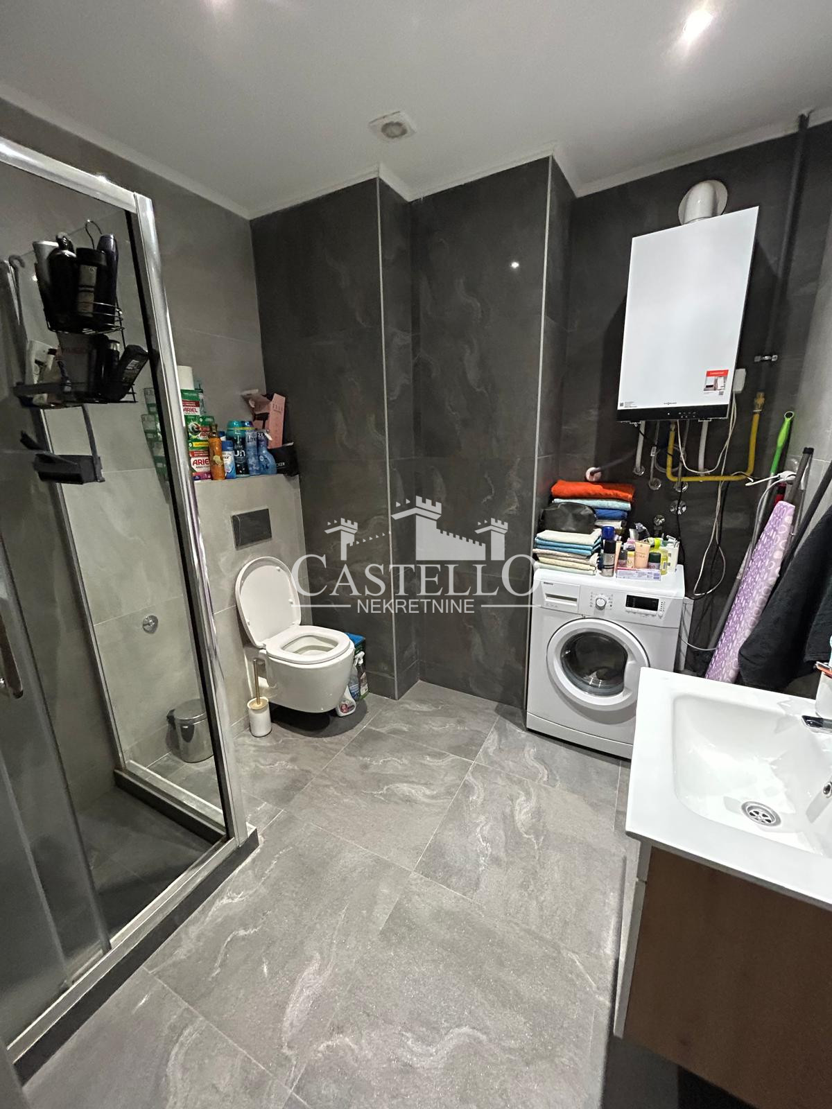 1-363-Na-prodaju-trosoban-stan-u-blizini-centra-Vršca-18