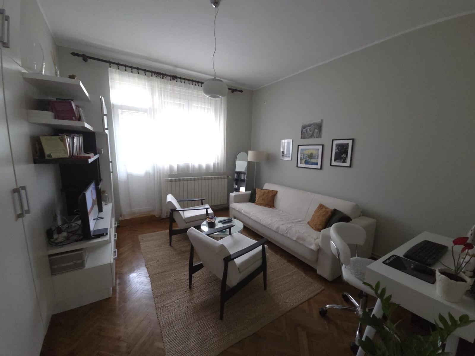 1-367-Zamena-trosobnog-stana-u-strogom-centru-Vršca-02