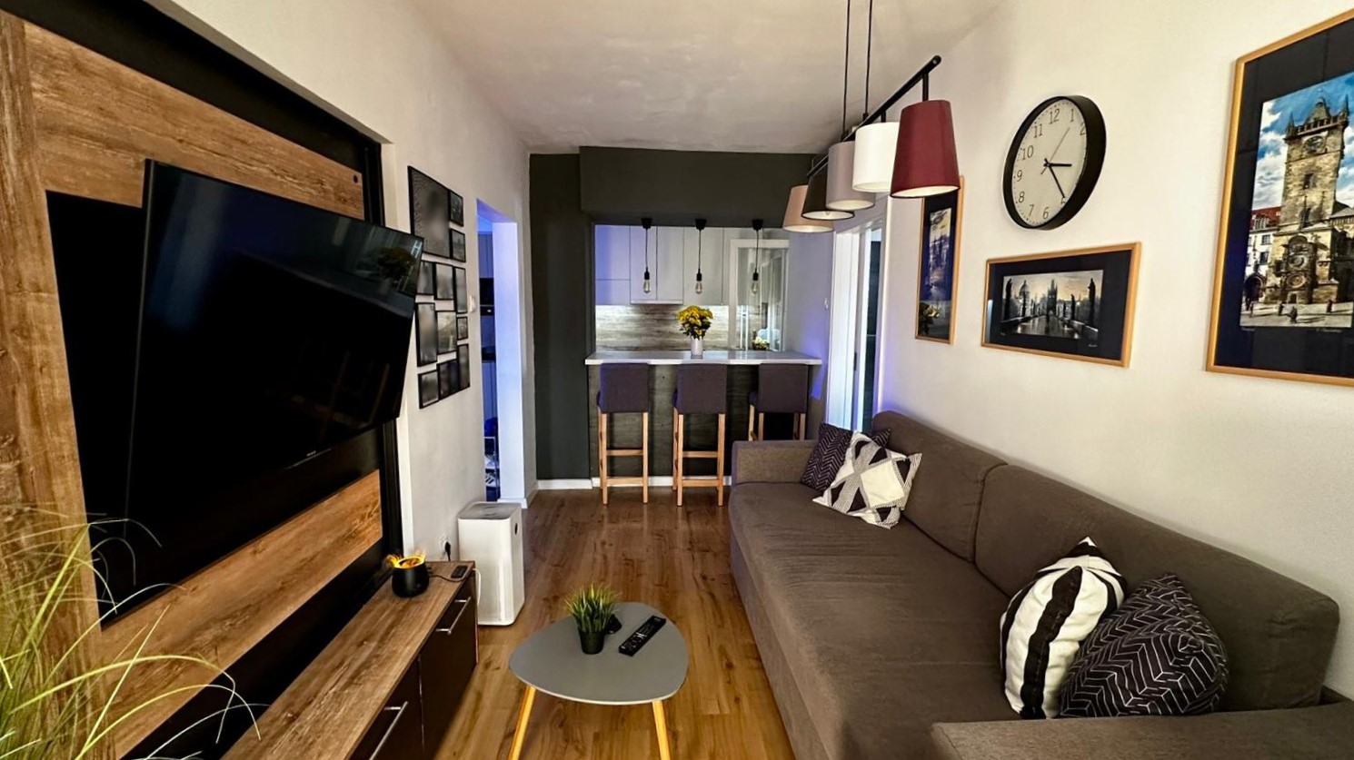 1-368-Na-prodaju-dvoiposoban-stan-u-strogom-centru-Vršca-vršac-nekretnine-stanovi-01