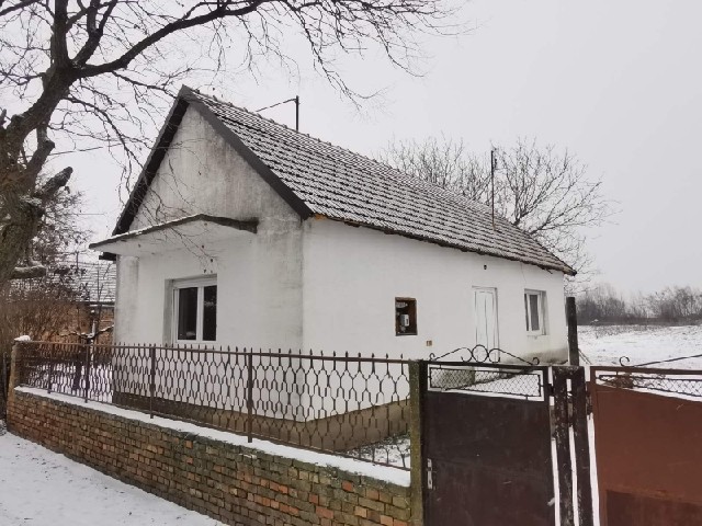2-23-Na-prodaju-kuća-u-Markovićevu