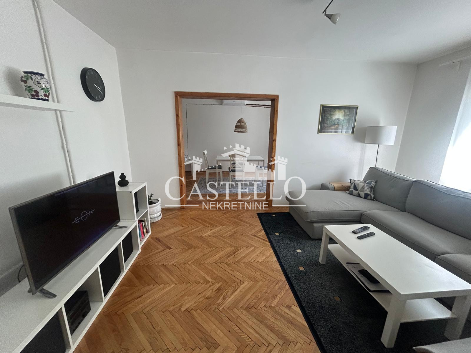 2-314-Na-prodaju-spratna-kuća-u-blizini-Helvecije-17