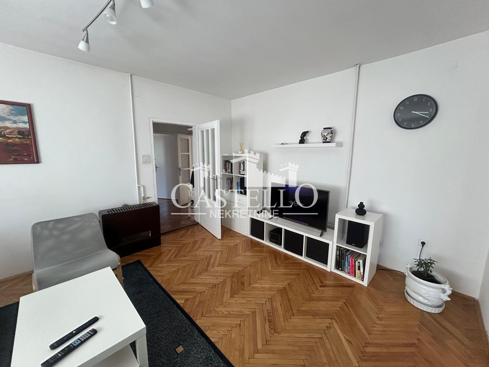 2-314-Na-prodaju-spratna-kuća-u-blizini-Helvecije-18