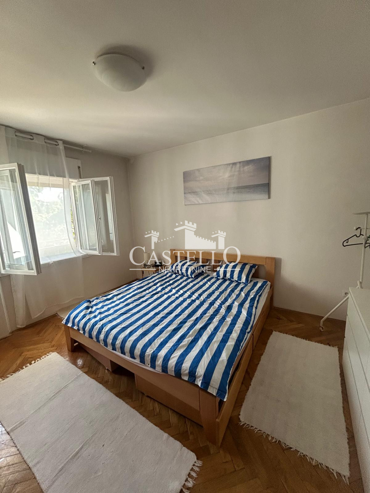 2-314-Na-prodaju-spratna-kuća-u-blizini-Helvecije-21