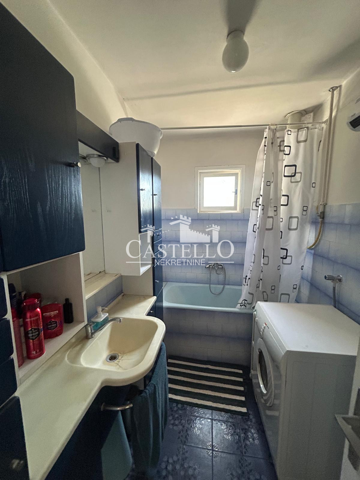 2-314-Na-prodaju-spratna-kuća-u-blizini-Helvecije-26