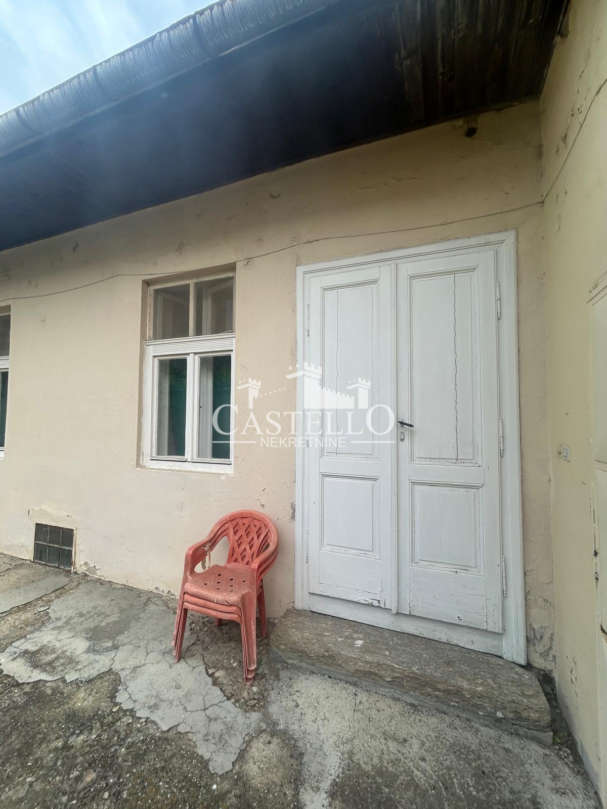 2-317-Na-prodaju-kuća-u-strogom-centru-Vršca-04