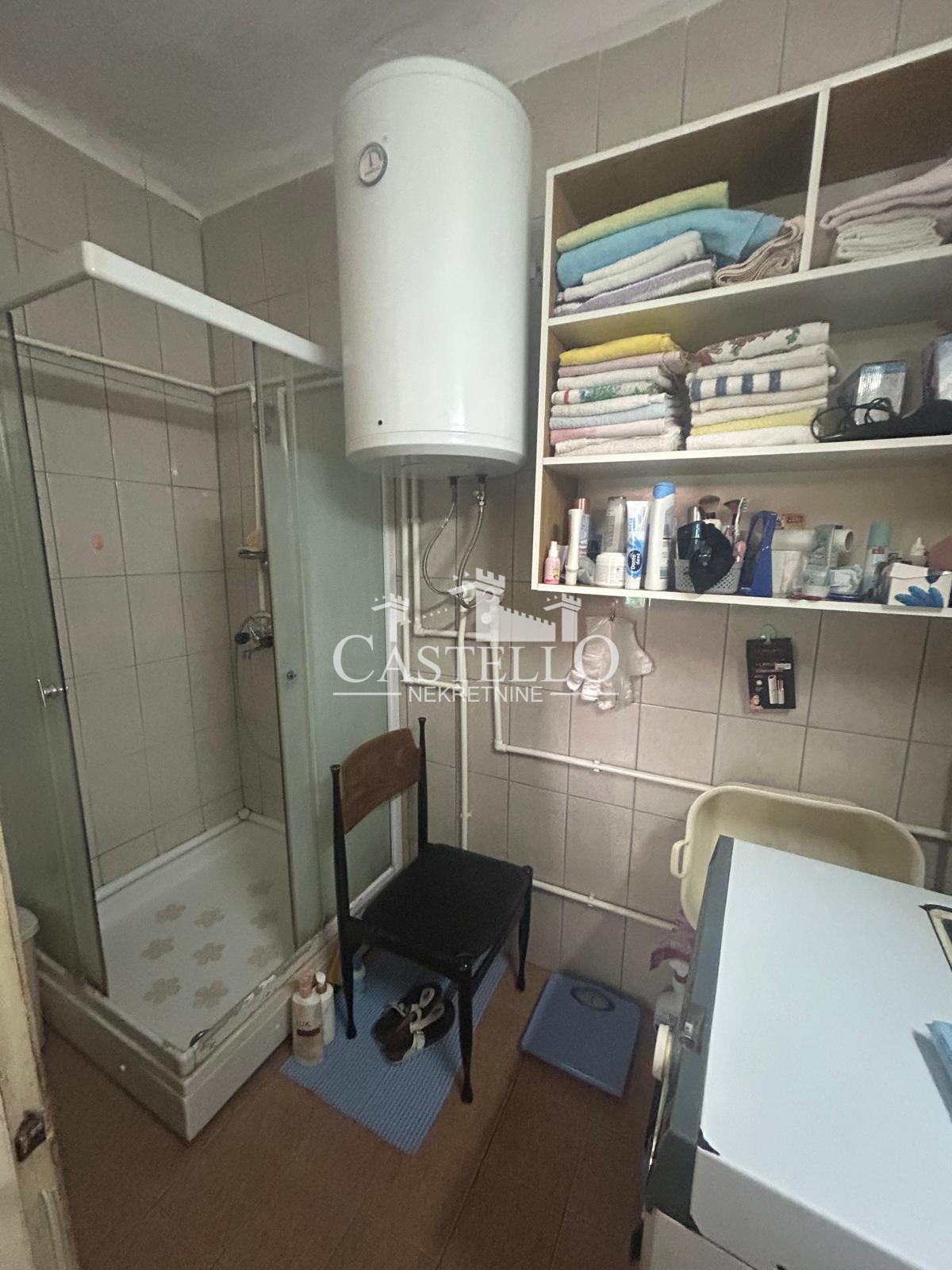 2-317-Na-prodaju-kuća-u-strogom-centru-Vršca-19