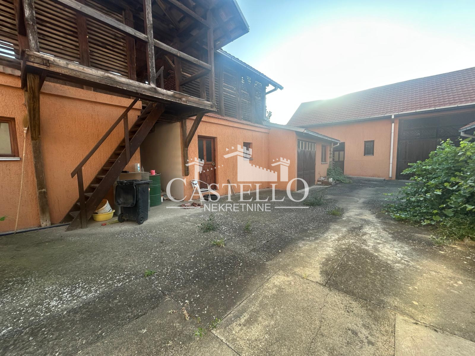 2-321-Na-prodaju-višenamenski-objekat-u-strogom-centru-Vršca-19