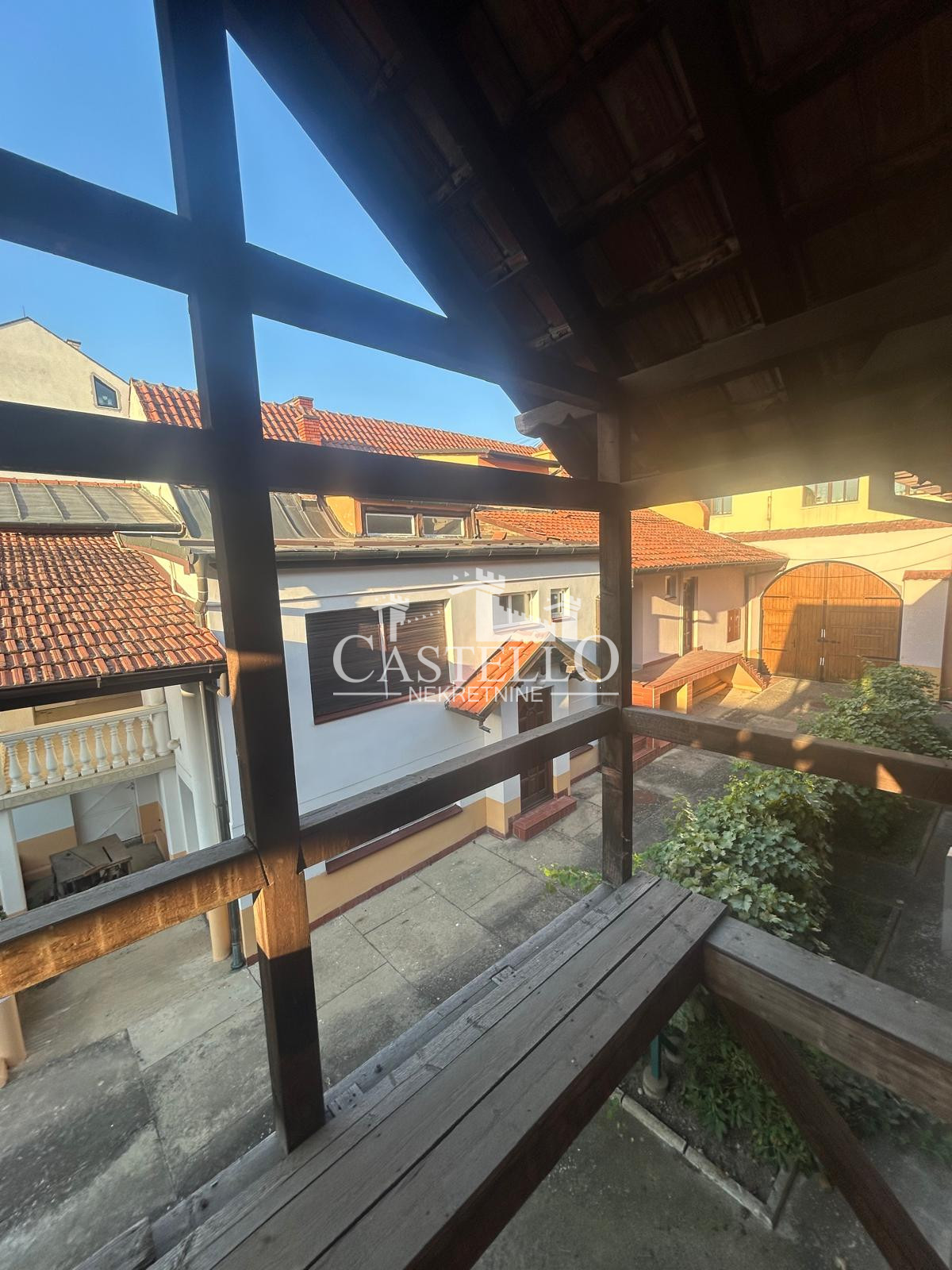 2-321-Na-prodaju-višenamenski-objekat-u-strogom-centru-Vršca-22