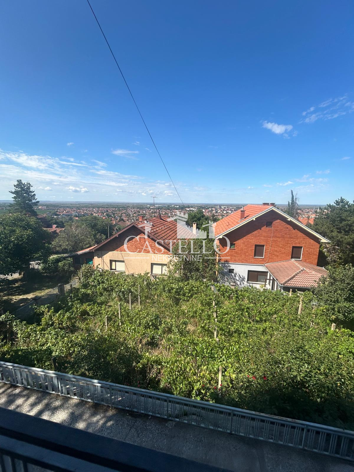 2-327-Na-prodaju-spratna-kuća-na-Vršačkom-bregu-19