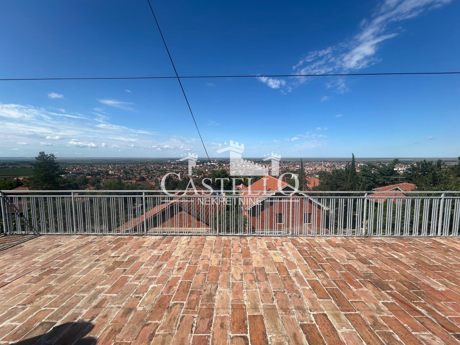 2-327-Na-prodaju-spratna-kuća-na-Vršačkom-bregu-24