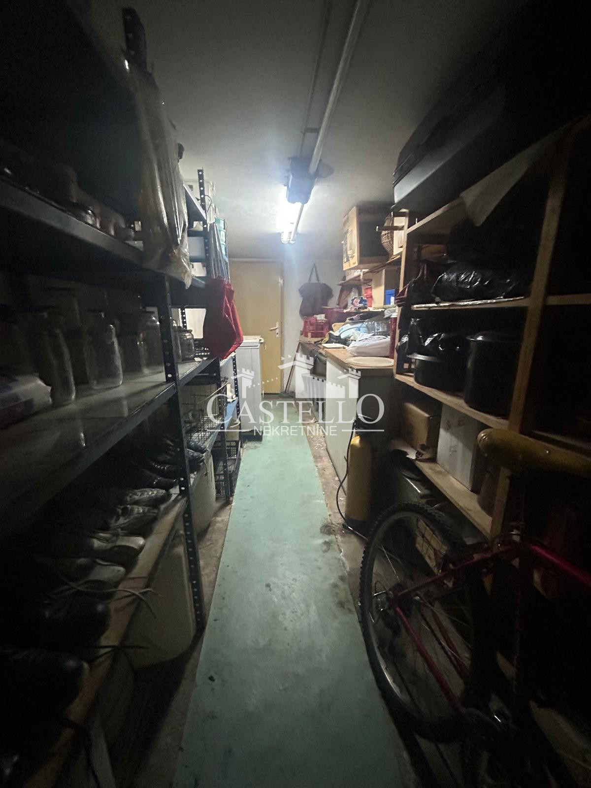 2-327-Na-prodaju-spratna-kuća-na-Vršačkom-bregu-47