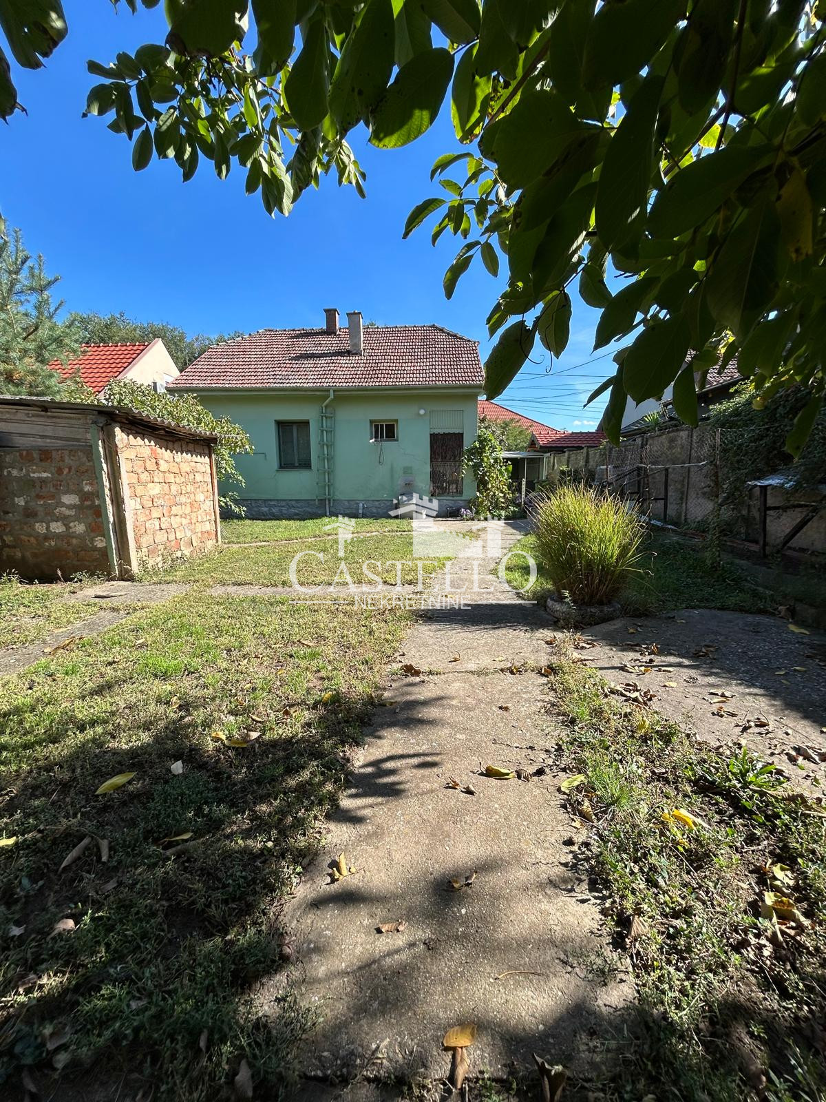 2-338-Na-prodaju-prizemna-kuća-u-Vršcu-09