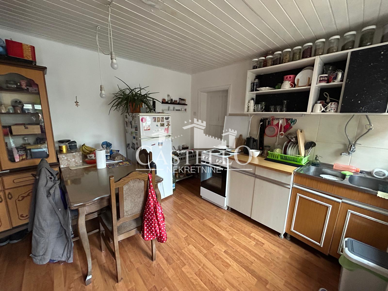 2-341-Na-prodaju-prizemna-kuća-u-Vršcu-II-zona-14