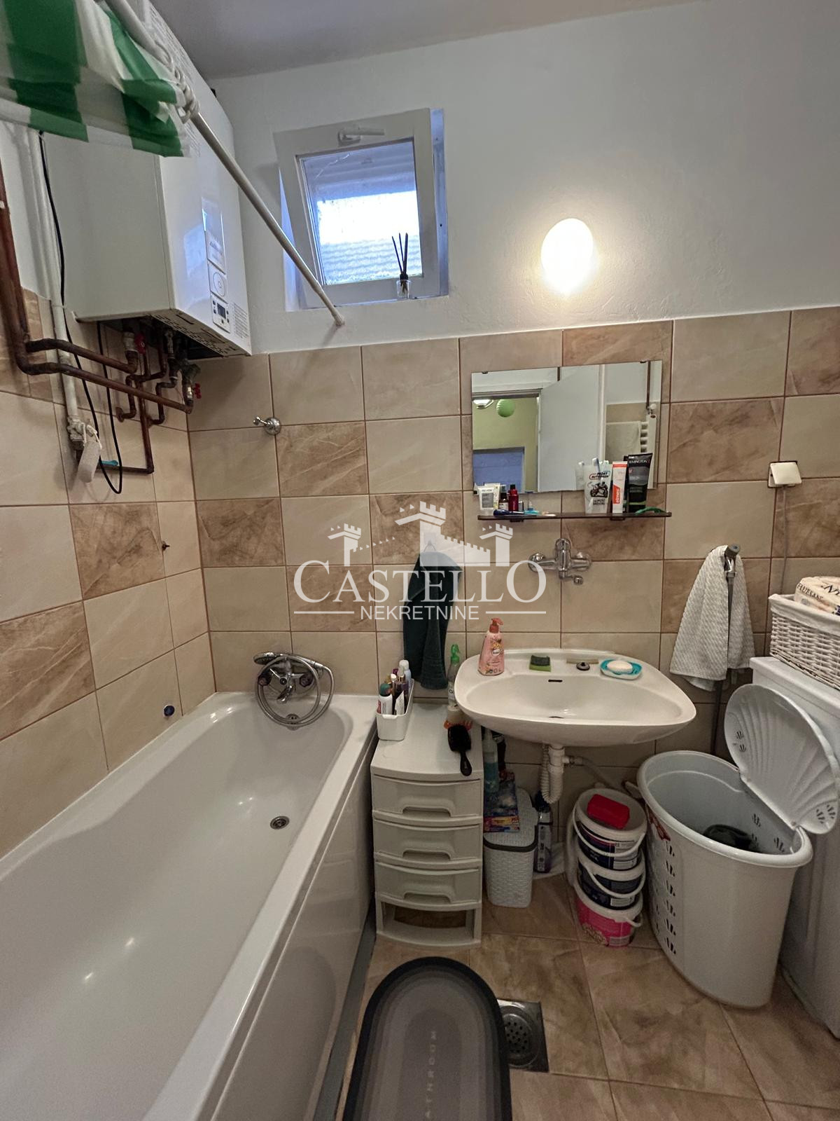 2-341-Na-prodaju-prizemna-kuća-u-Vršcu-II-zona-24