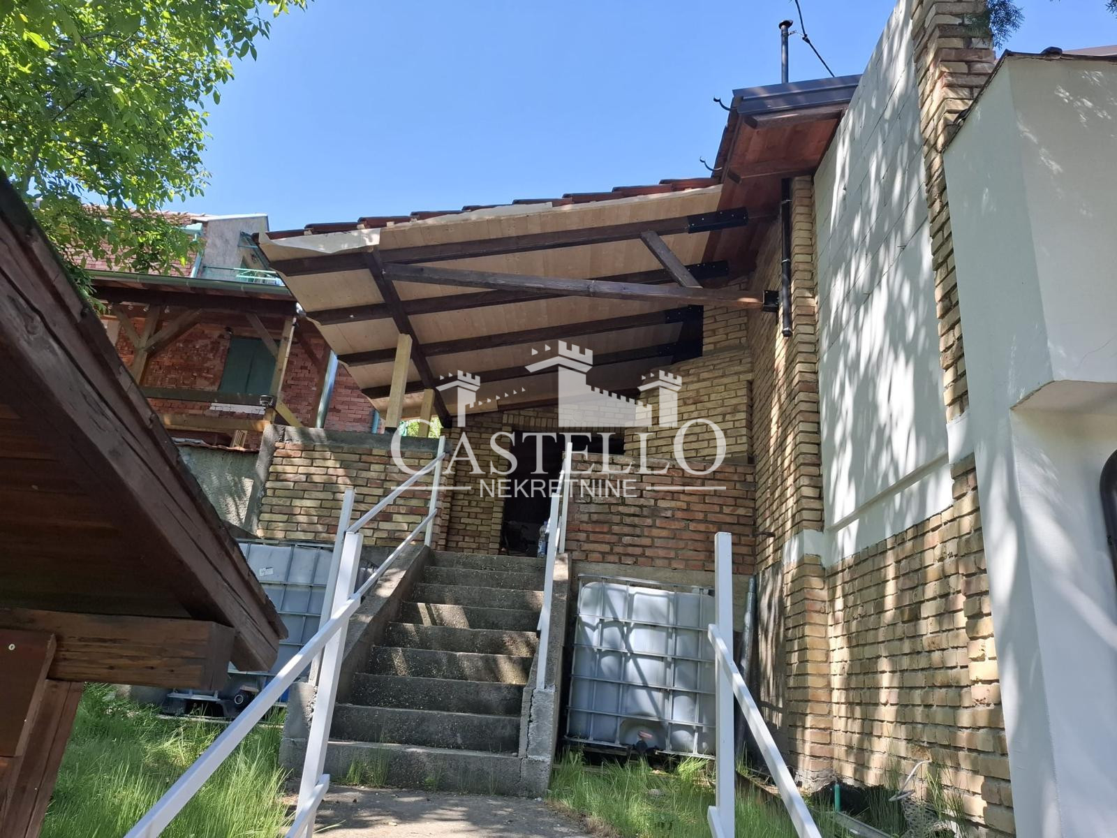 2-351-Na-prodaju-vikend-kuća-na-vršačkom-bregu-Kozluk-08