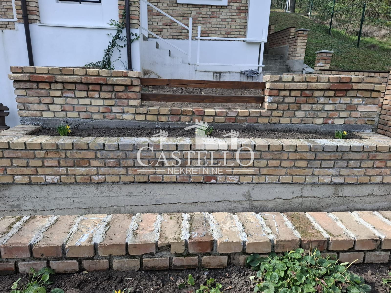 2-351-Na-prodaju-vikend-kuća-na-vršačkom-bregu-Kozluk-27