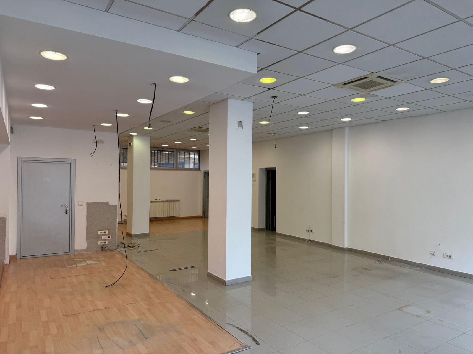 2-48-Lokal-za-izdavanje-u-strogom-centru-Vršca