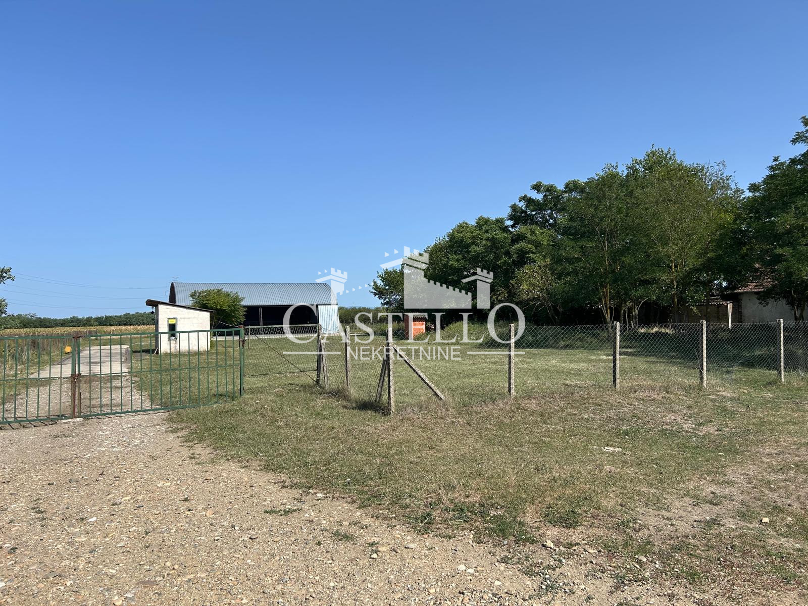 5-81-Na-prodaju-plac-u-Dobričevu-01