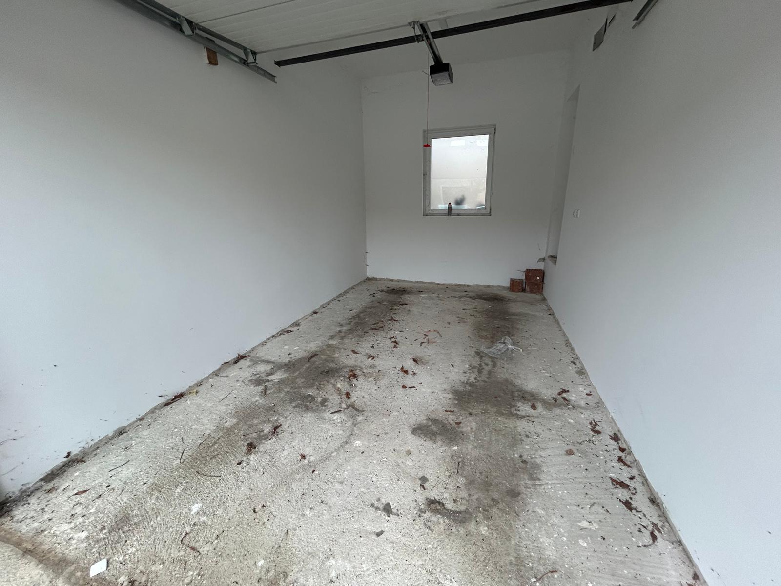 Na prodaju garaža u blizini centra Vršca Vršac