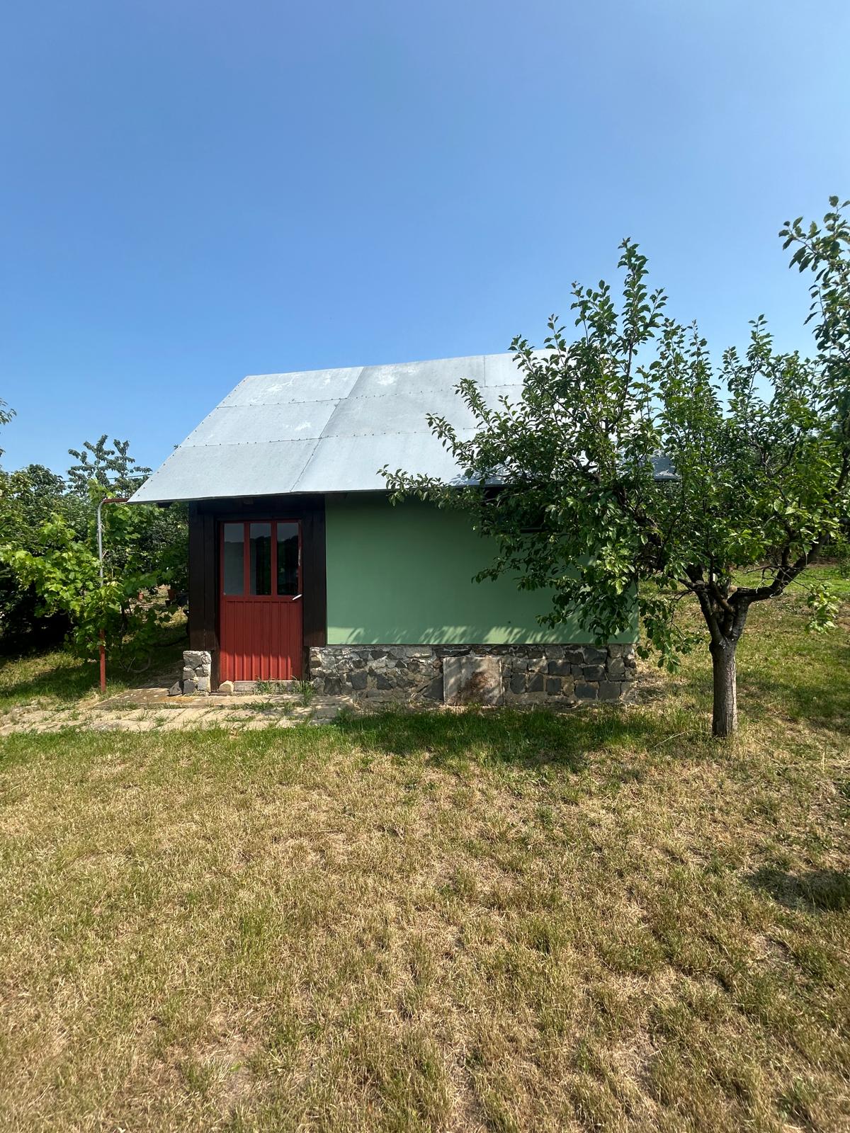 Na prodaju vikend kuća u Jablanci Vršac