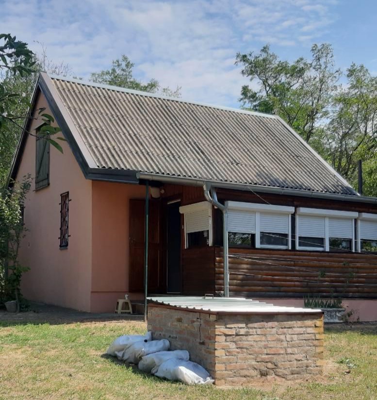 Na prodaju vikend kuća u Kajtasovu Vršac