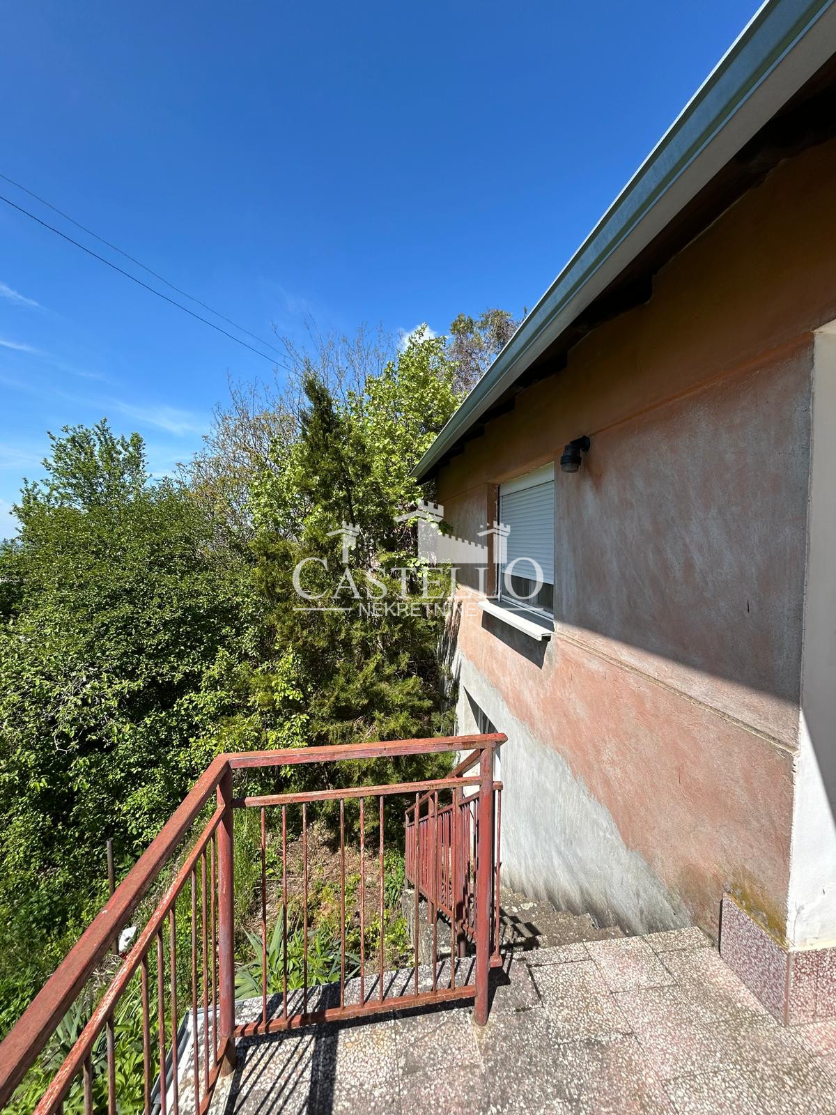 2-374-Na-prodaju-vikend-kuća-na-vršačkom-bregu-05