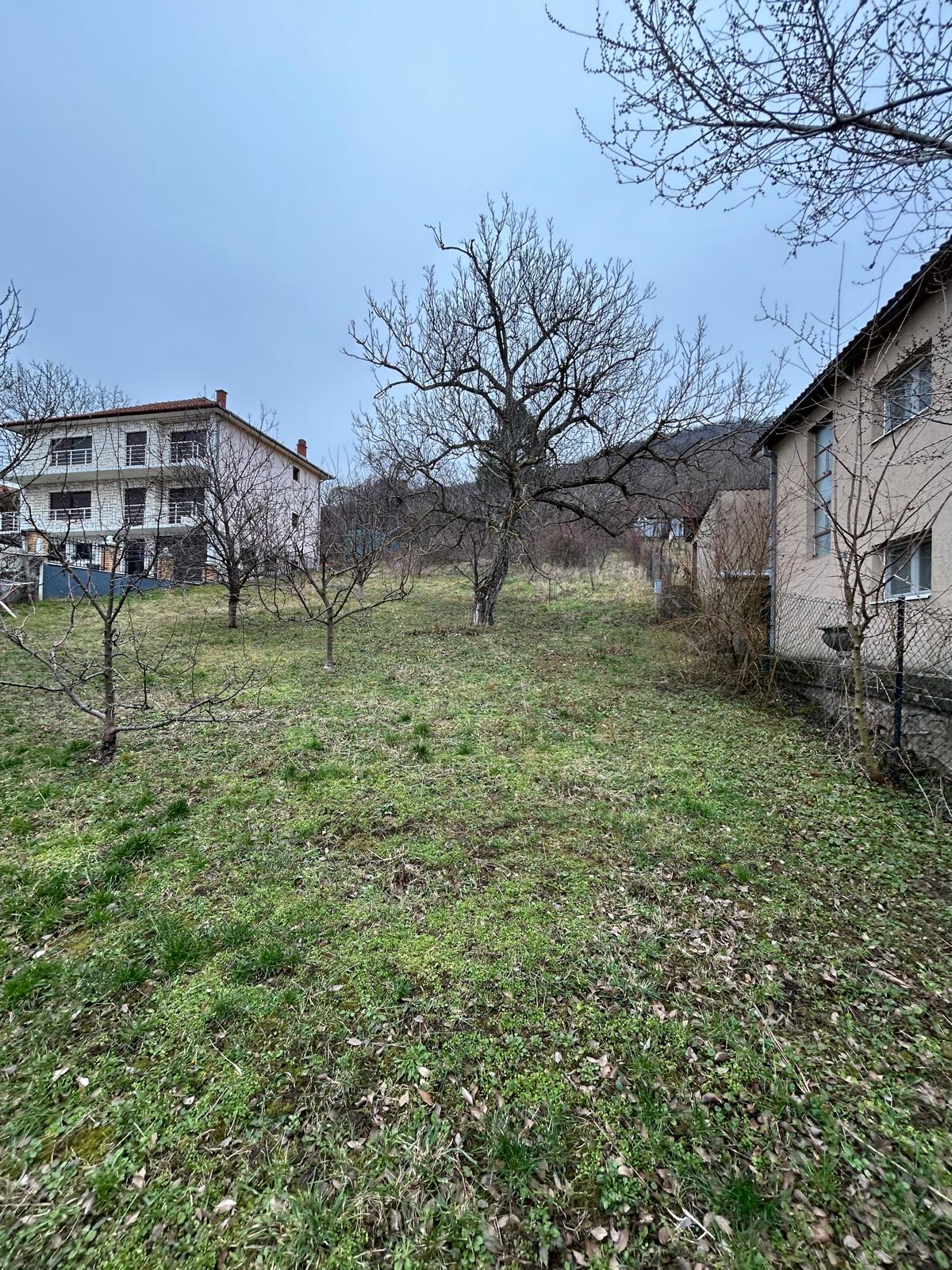 Na prodaju plac na Guduričkom putu u Vršcu Vršac